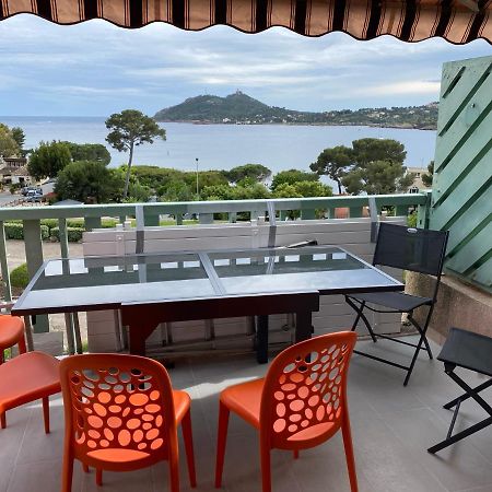Front De Mer, Vue Exceptionnelle Panoramique Сен-Рафаэль Экстерьер фото
